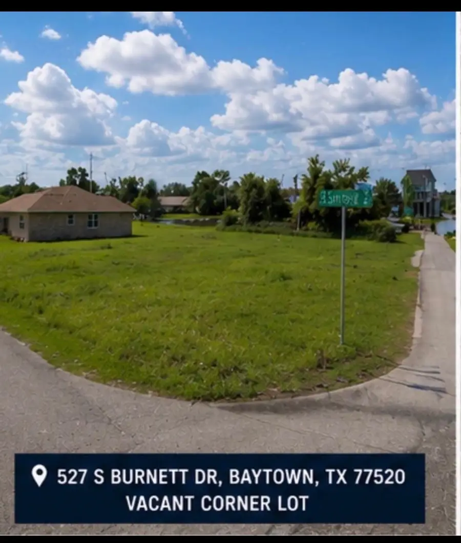 527 S Burnett Drive, Baytown, TX 77520 - #3