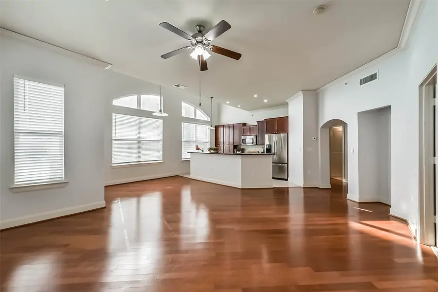 1010 Rosine St Street #49, Houston, TX 77019 - #2