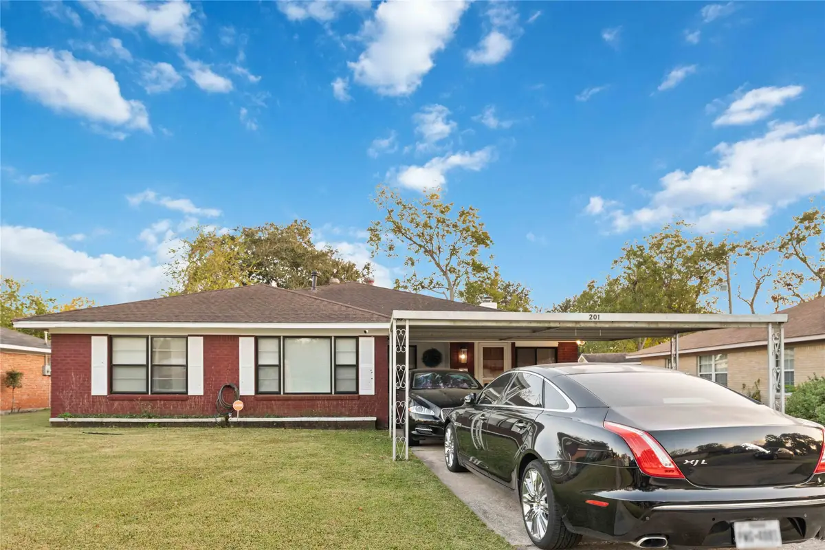 201 Midway Drive, Baytown, TX 77521 - Image #1