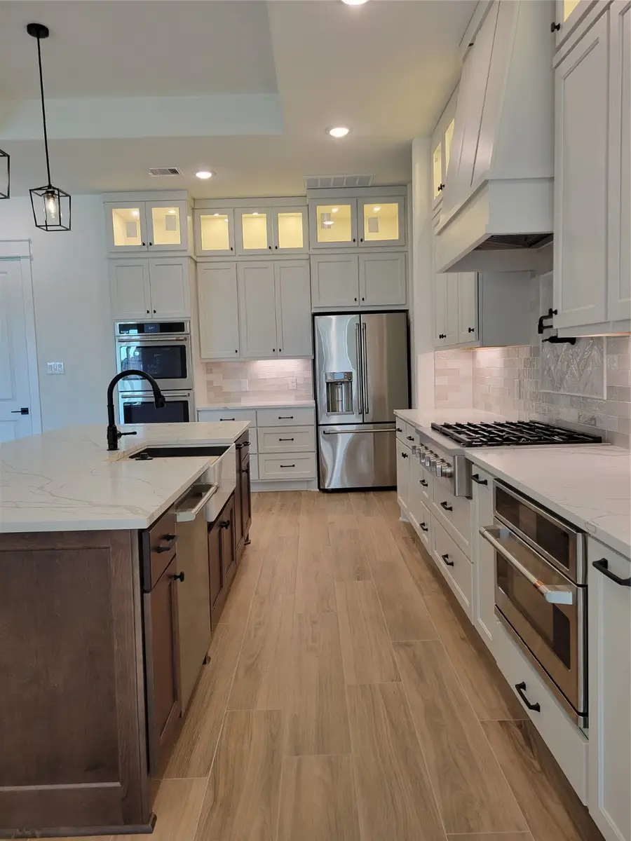 64 Carmel Court, Montgomery, TX 77356 - Image #2