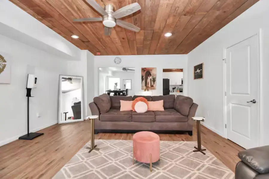 2706 Isabella Street, Houston, TX 77004 - #3