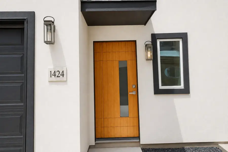 1424 W 34th 1/2 Street, Houston, TX 77018 - #2