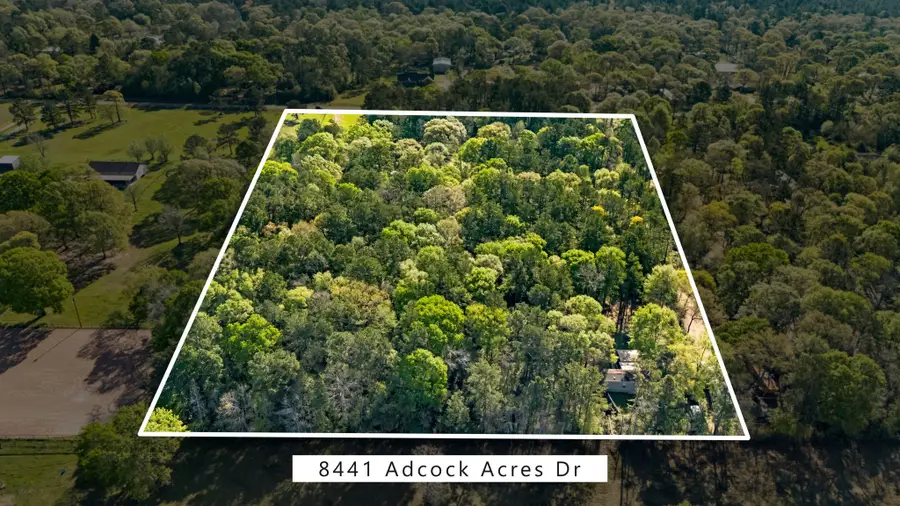 8441 Adcock Acres Drive, Conroe, TX 77303 - Image #2