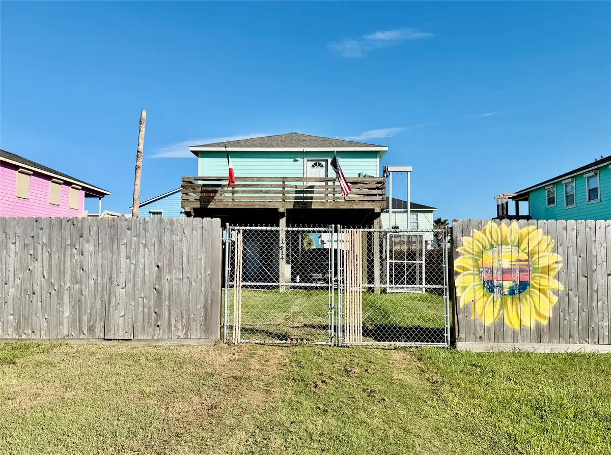 1814 Blue Water Highway, Surfside Beach, TX 77541 - #1