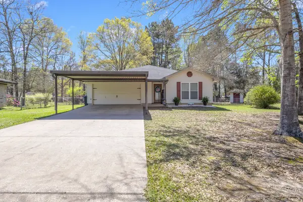 105 Spruce Street, Village Mills, TX 77663