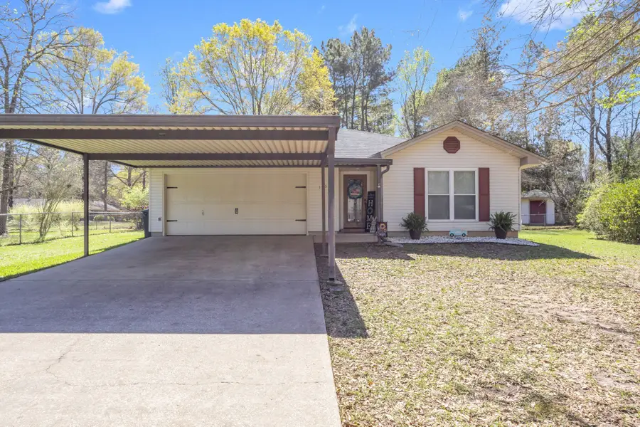 105 Spruce Street, Village Mills, TX 77663 - #2