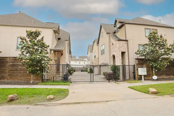 2108 Sherwin Street, Houston, TX 77007