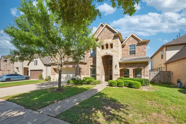 4927 Blackwater Lane, Sugar Land, TX 77479