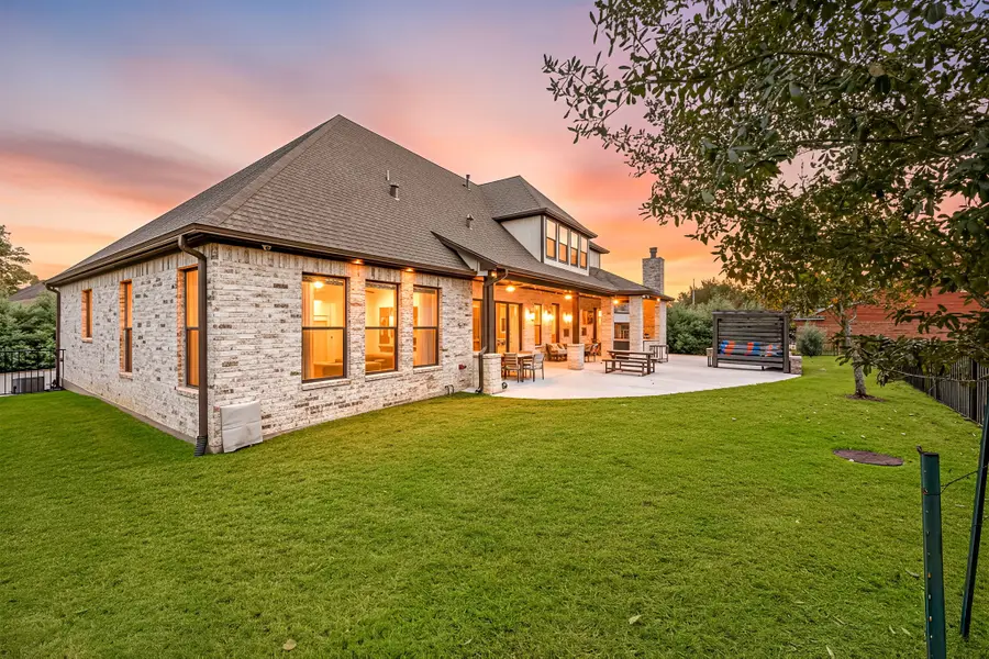 86 Dawns Edge Drive, Conroe, TX 77356 - Image #2