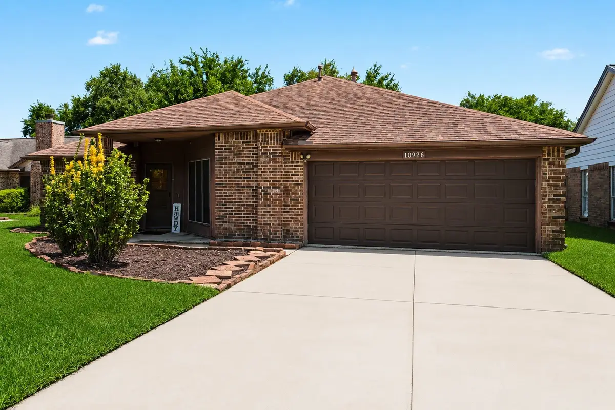 10926 Collingswood Drive, La Porte, TX 77571 - #1