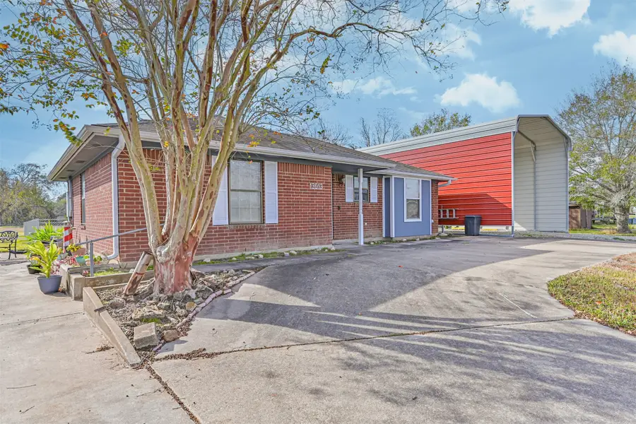 13013 S Sayko Street, Santa Fe, TX 77510 - Image #2