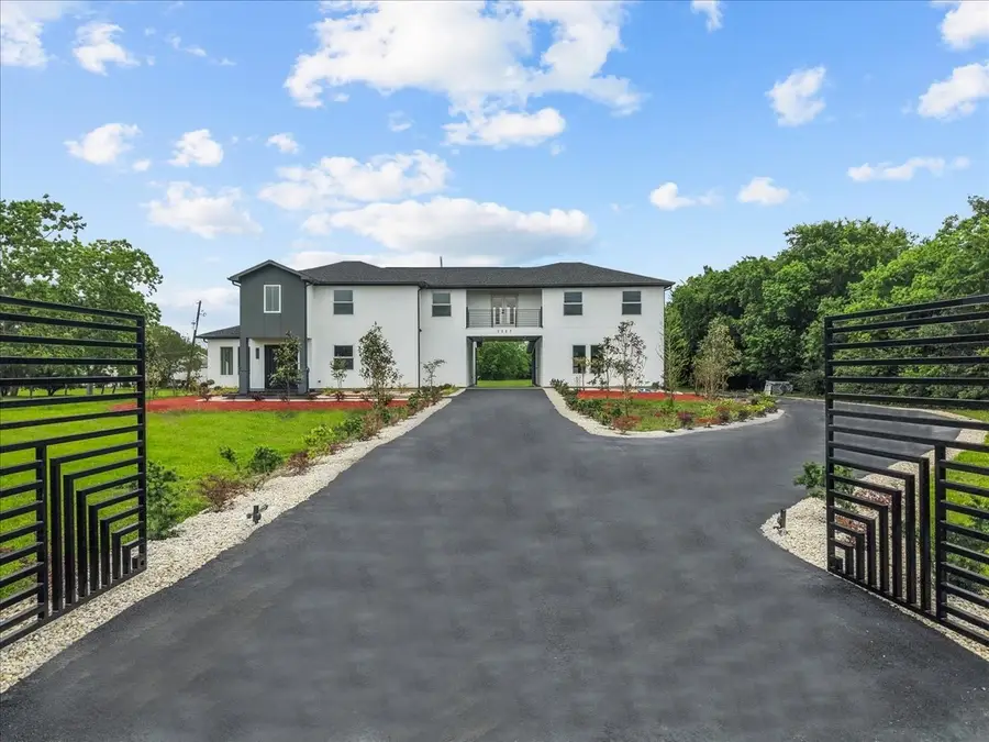3237 Harkey Rd, Pearland, TX 77584 - #2