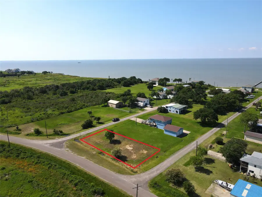 102 Ouisa, Smith Point, TX 77514 - #2
