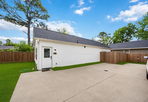 8614 Peachtree Street #A, Houston, TX 77016