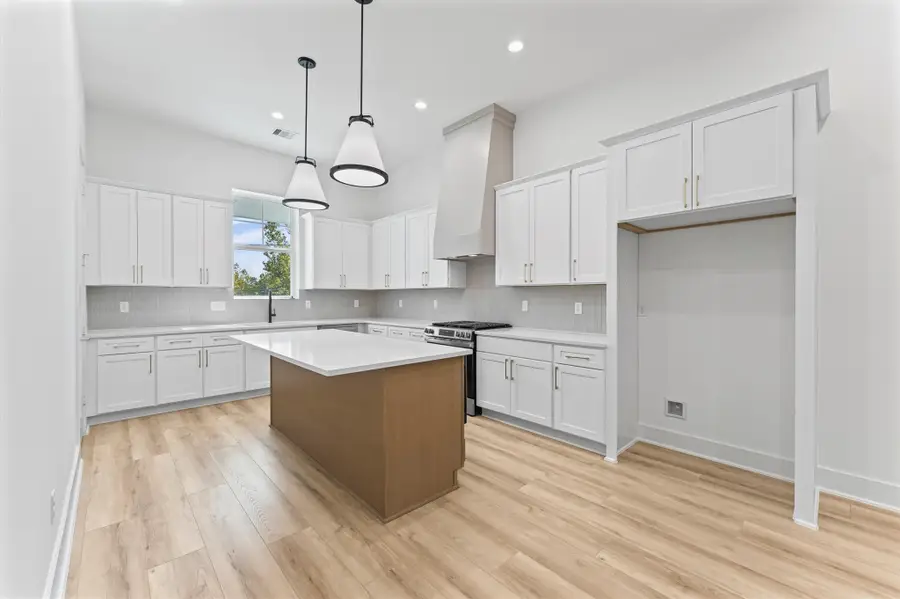 4131 De George Street, Houston, TX 77009 - #2