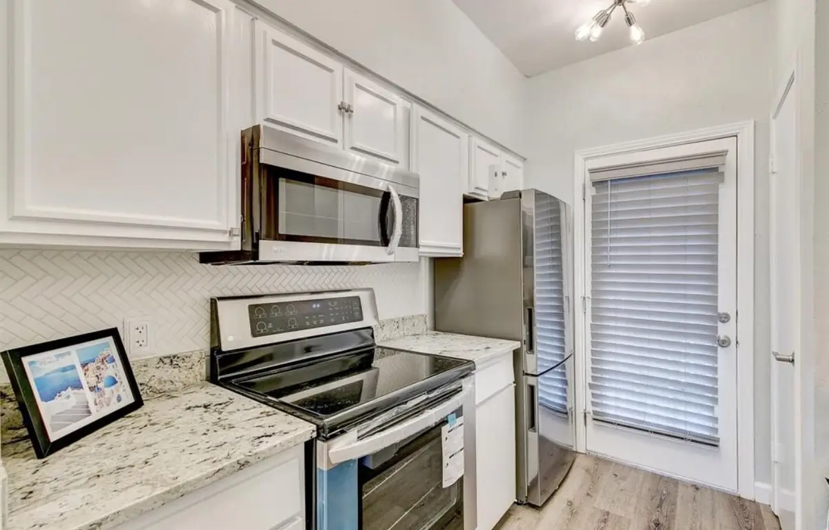 4401 Bellaire Drive S #126S, Fort Worth, TX 76109 - Image #1