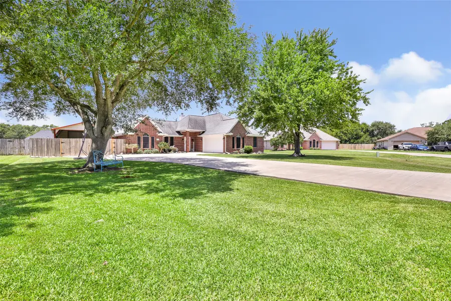 5810 Dixie Lane, Baytown, TX 77523 - Image #2