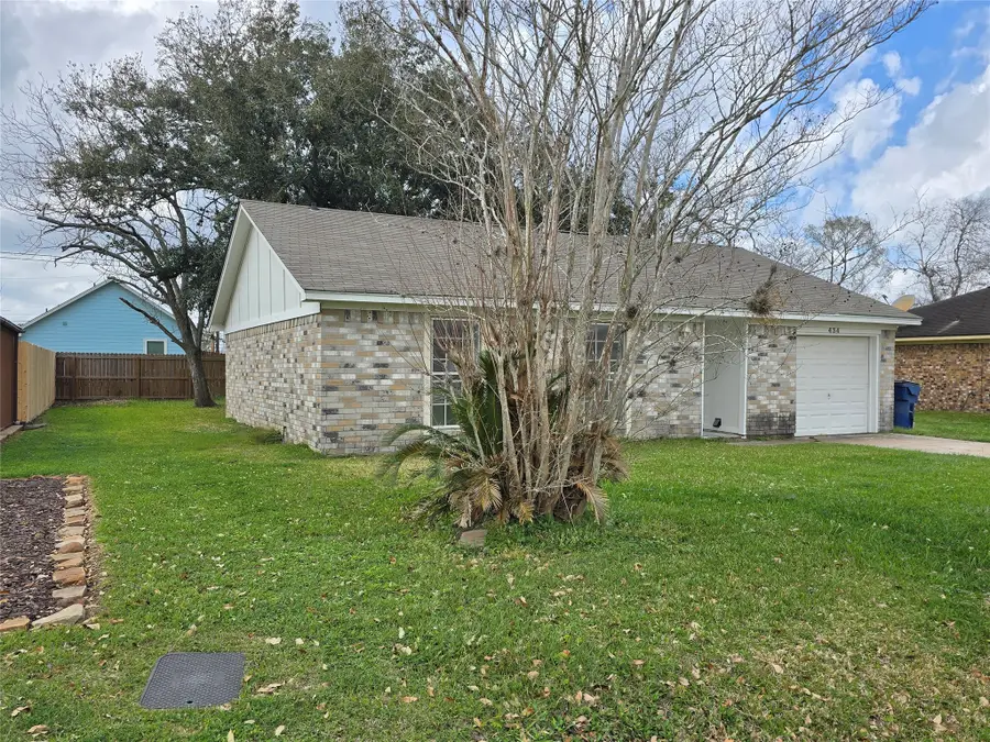 434 Long Street, West Columbia, TX 77486 - #3