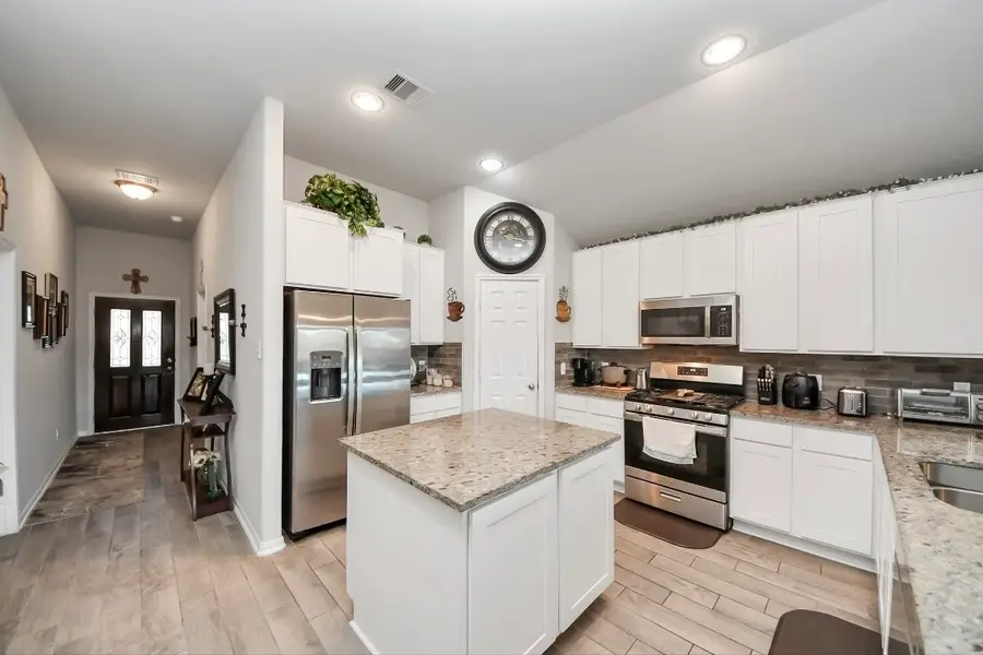 15527 Abbotshall Bend Drive, Humble, TX 77346 - Image #3