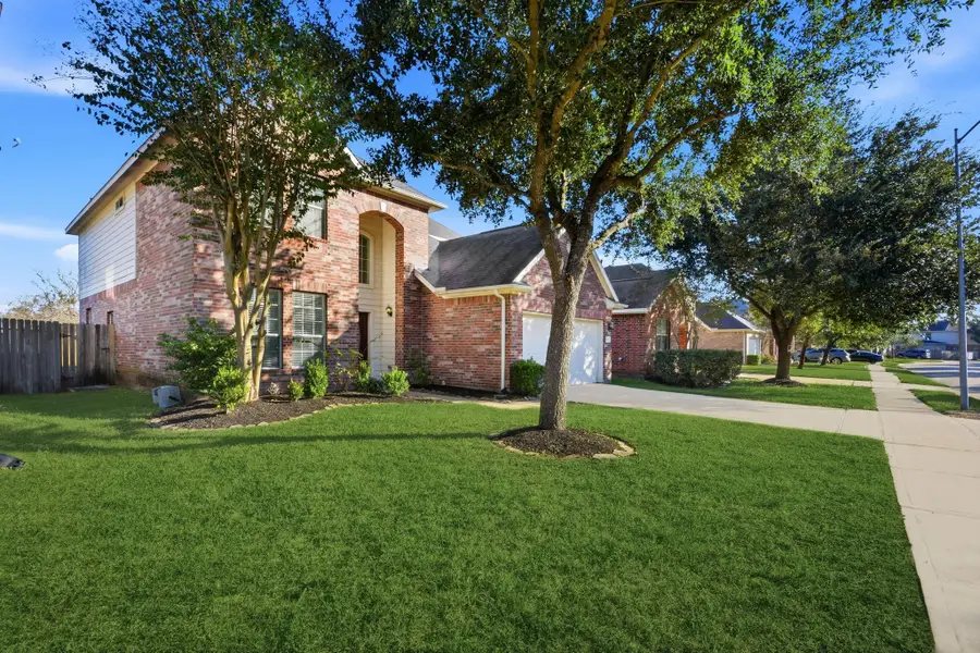 24419 Lakecrest Bend Drive, Katy, TX 77493 - Image #2