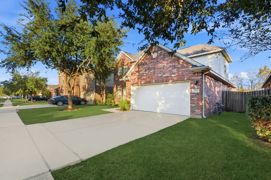 24419 Lakecrest Bend Drive, Katy, TX 77493 - Image #3