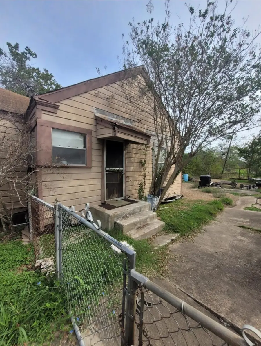 1109 Danube Street, Houston, TX 77051 - Image #2