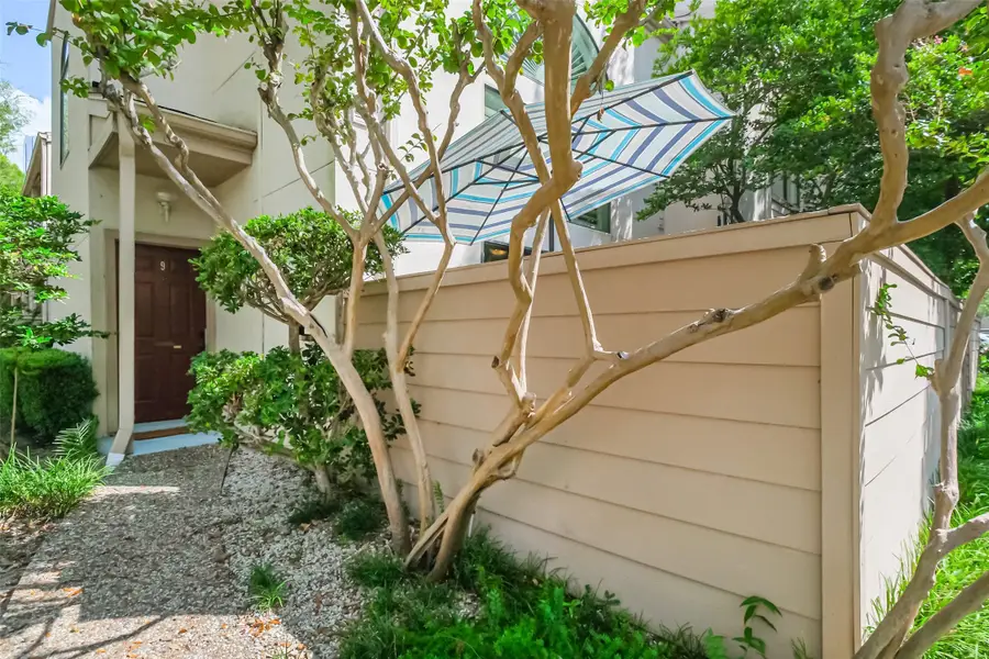 2125 Augusta Drive #9, Houston, TX 77057 - Image #3