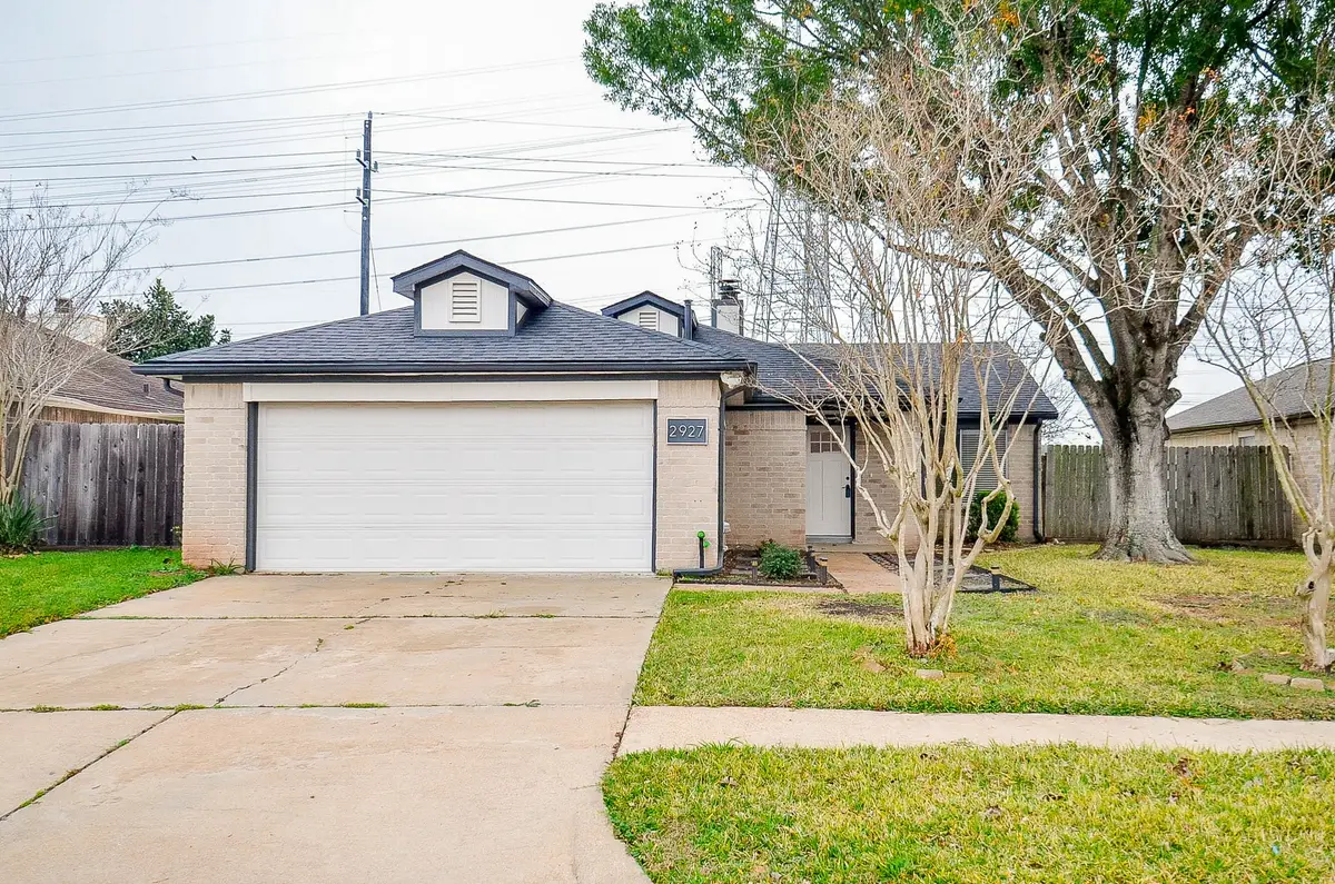 2927 Garden Lane, Sugar Land, TX 77479 - Image #1