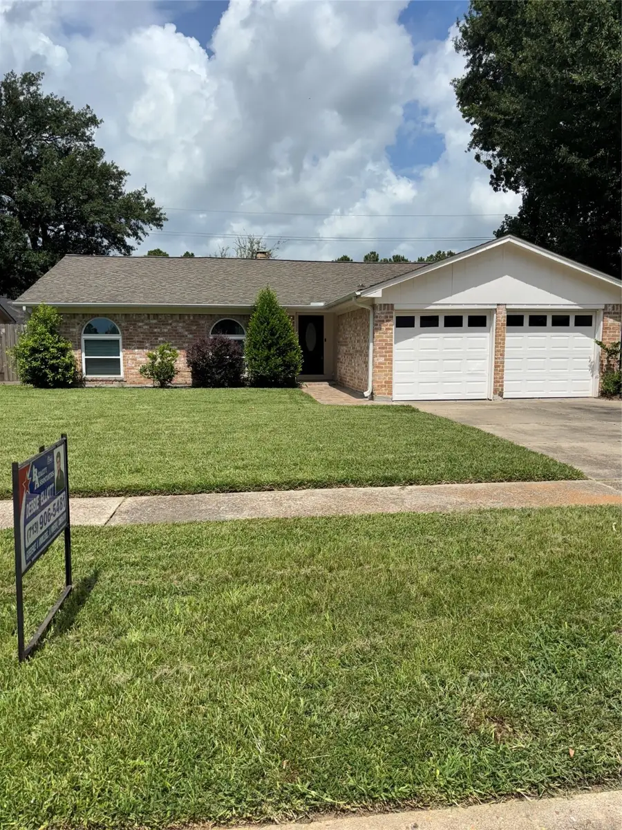 15815 Whipple Tree Drive, Houston, TX 77070 - Image #2