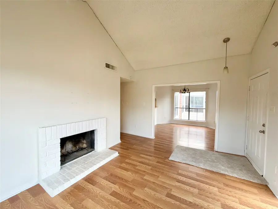 10156 Waterstone Drive, Houston, TX 77042 - #2