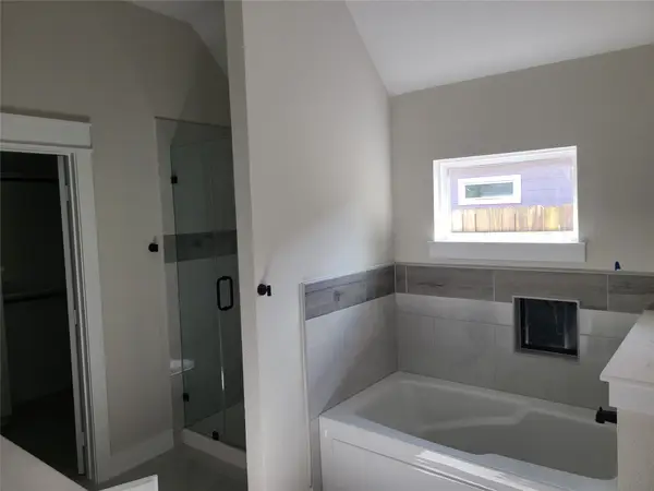 7406 Hoffman Street, Houston, TX 77028