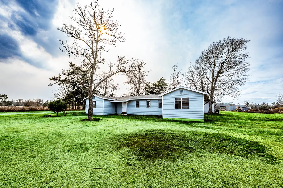 877 Fm 247 Road, Huntsville, TX 77320 - #1