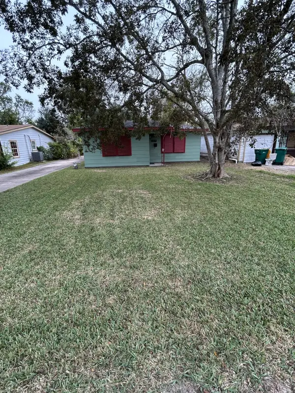 2109 Briar Lane, La Marque, TX 77568