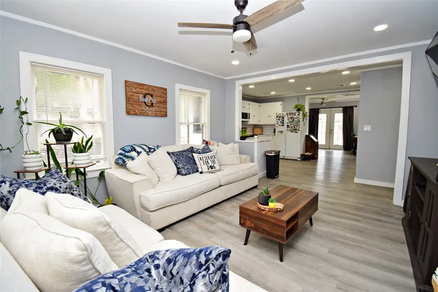 300 N Walnut Street, Wharton, TX 77488 - #3