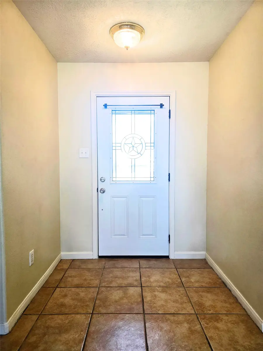 9122 Yellowfin Circle, Texas City, TX 77591 - #2