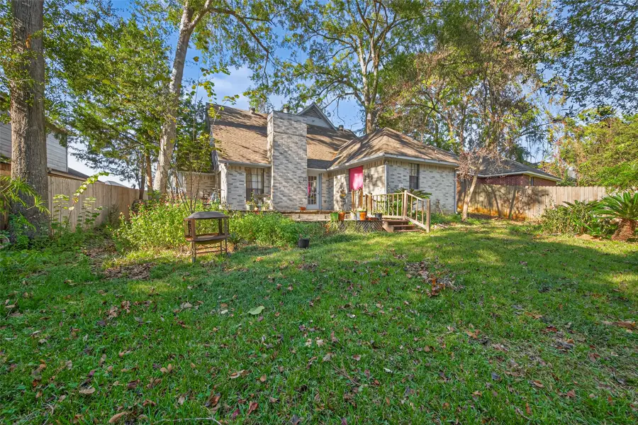 4906 Pleasure Lake Lane, Willis, TX 77318 - Image #2