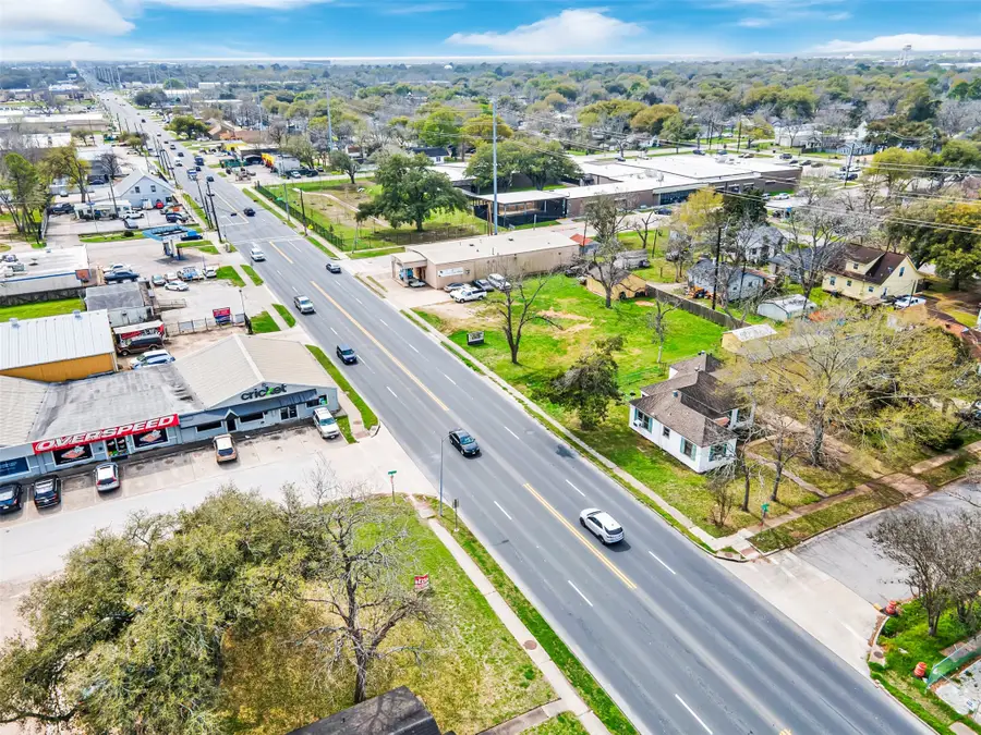 1314 1st Street, Rosenberg, TX 77471 - Image #2