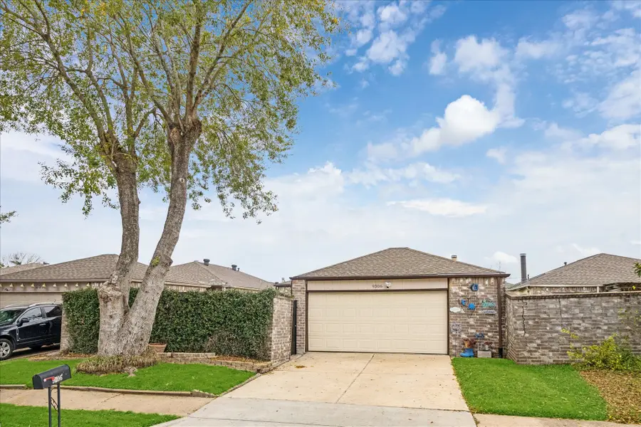 9306 Riverside Lodge Drive, Houston, TX 77083 - Image #2