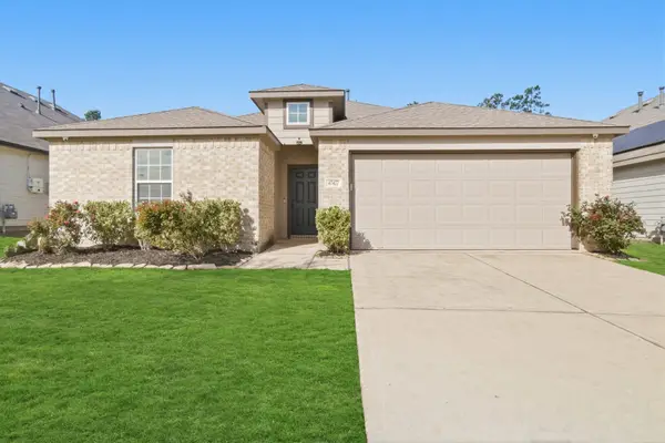 40477 Mostyn Lake Drive, Magnolia, TX 77354