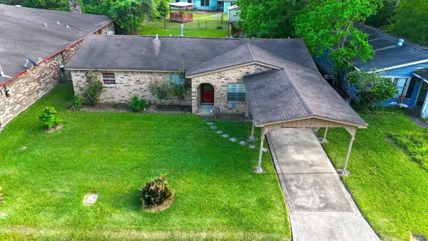 1465 Fairway Street, Beaumont, TX 77703