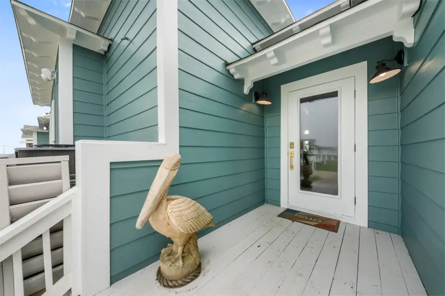 696 Villa Drive, Crystal Beach, TX 77650 - #2