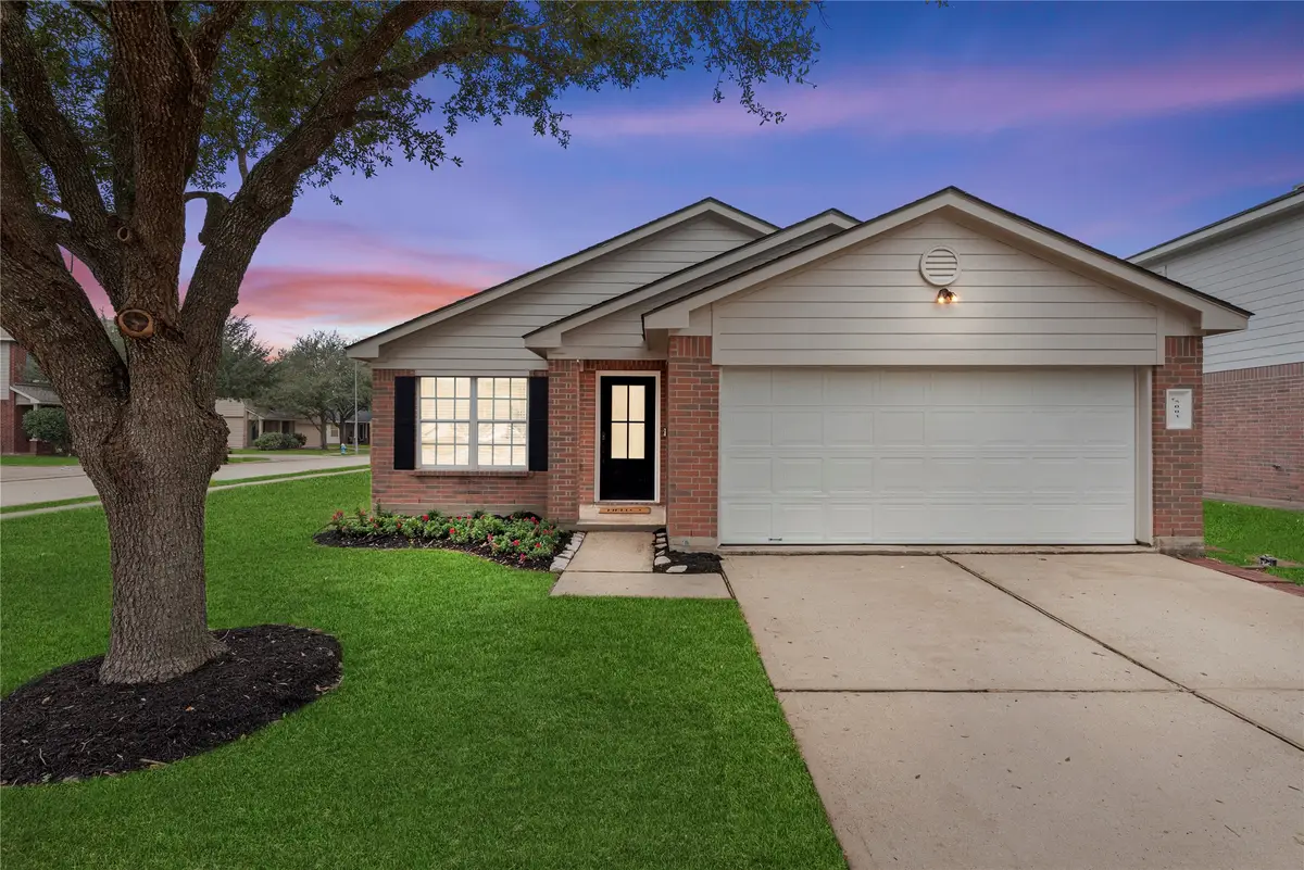 5003 Westwood Pines Drive, Katy, TX 77449 - Image #1