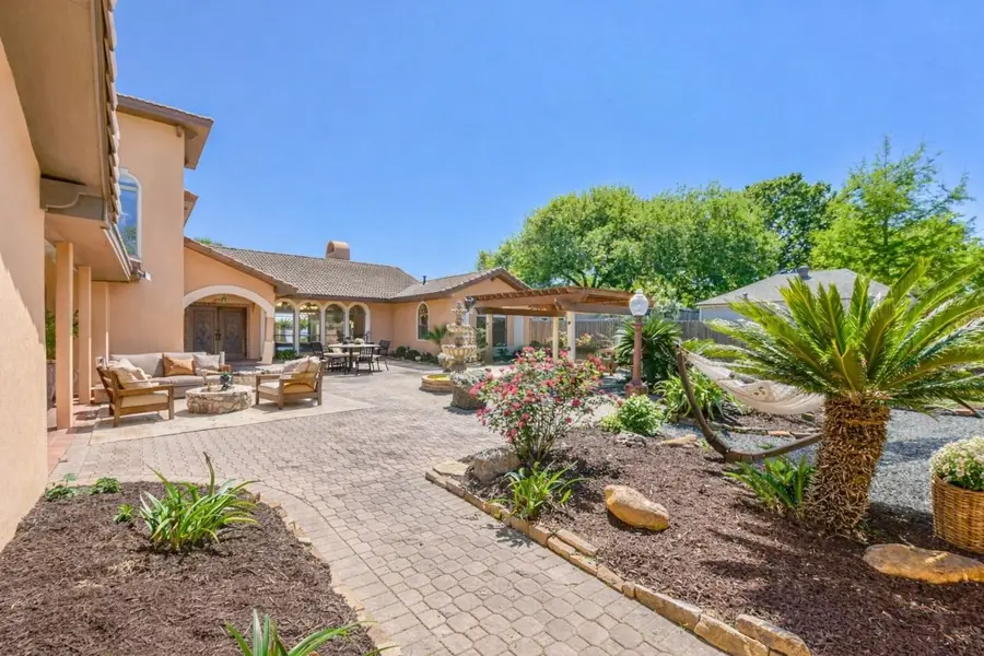 111 Bayridge Road, La Porte, TX 77571 - #2