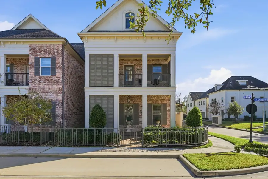 259 Green Boulevard, Shenandoah, TX 77384 - #3