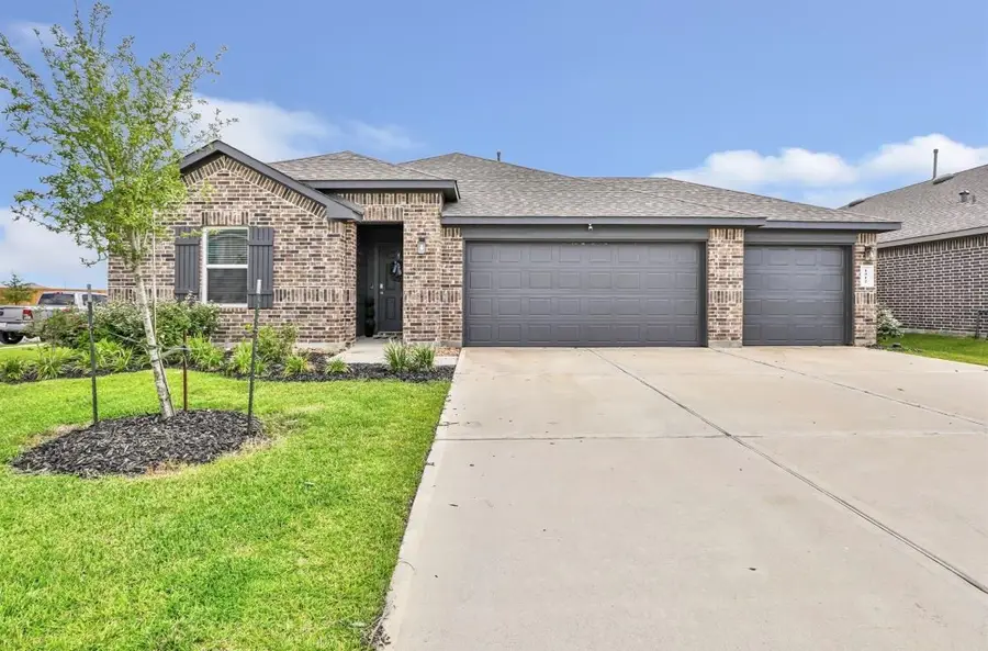 1012 Llano Trail, Dayton, TX 77535 - Image #2