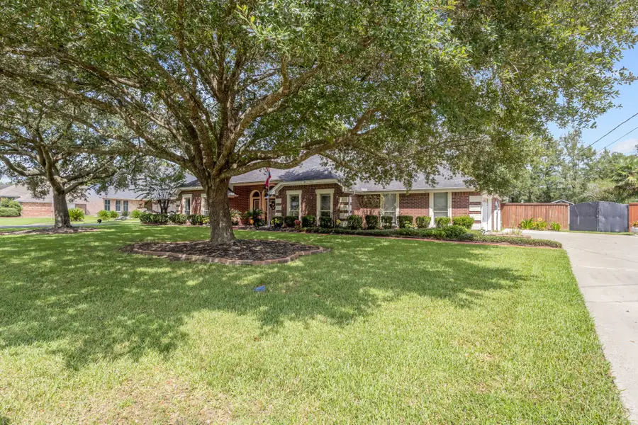 1100 Dawnwood, Orange, TX 77632 - #2
