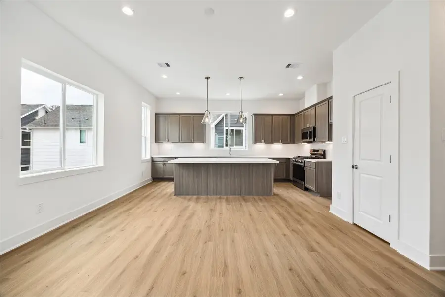 1658 W Tidwell Road, Houston, TX 77091 - #2