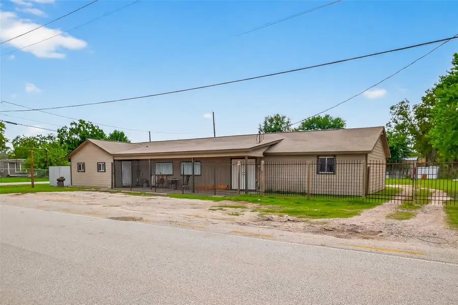 816 Barbara Mae Street, Houston, TX 77015 - Image #2