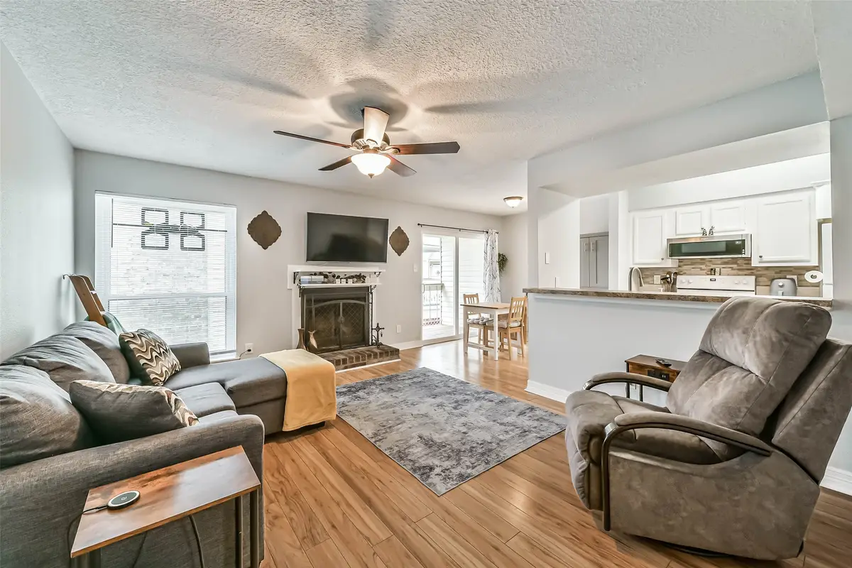 7600 Emmett F Lowry Expressway #904, Texas City, TX 77591 - #1