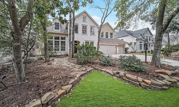 11 Sunspree Place, The Woodlands, TX 77382